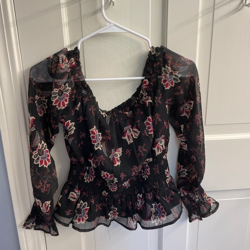 patrons of peace black top with red flowers